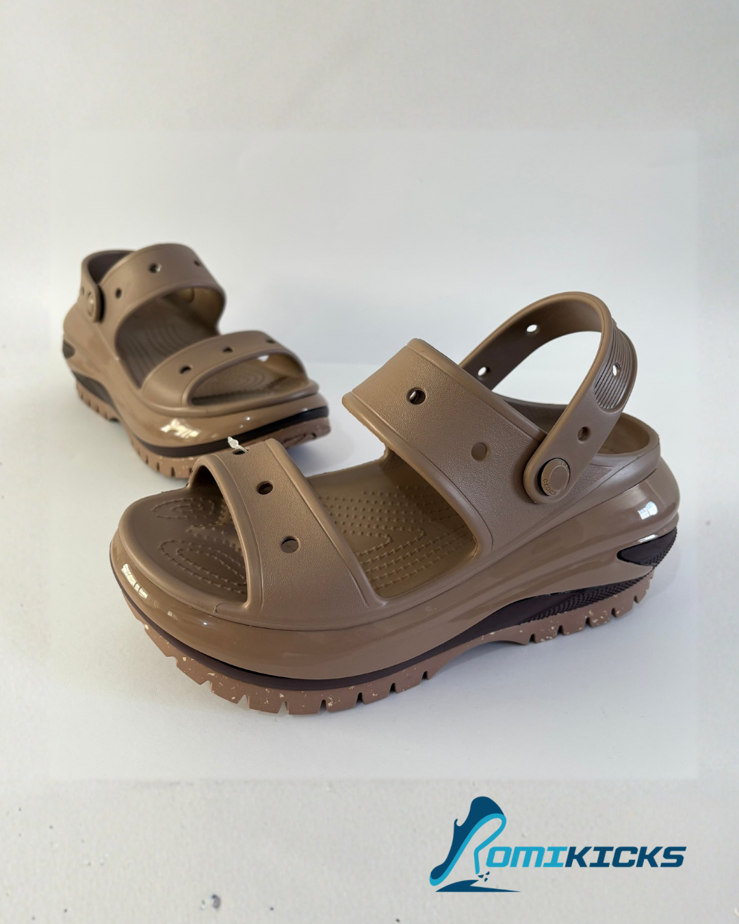 Mega Crush Sandal Café