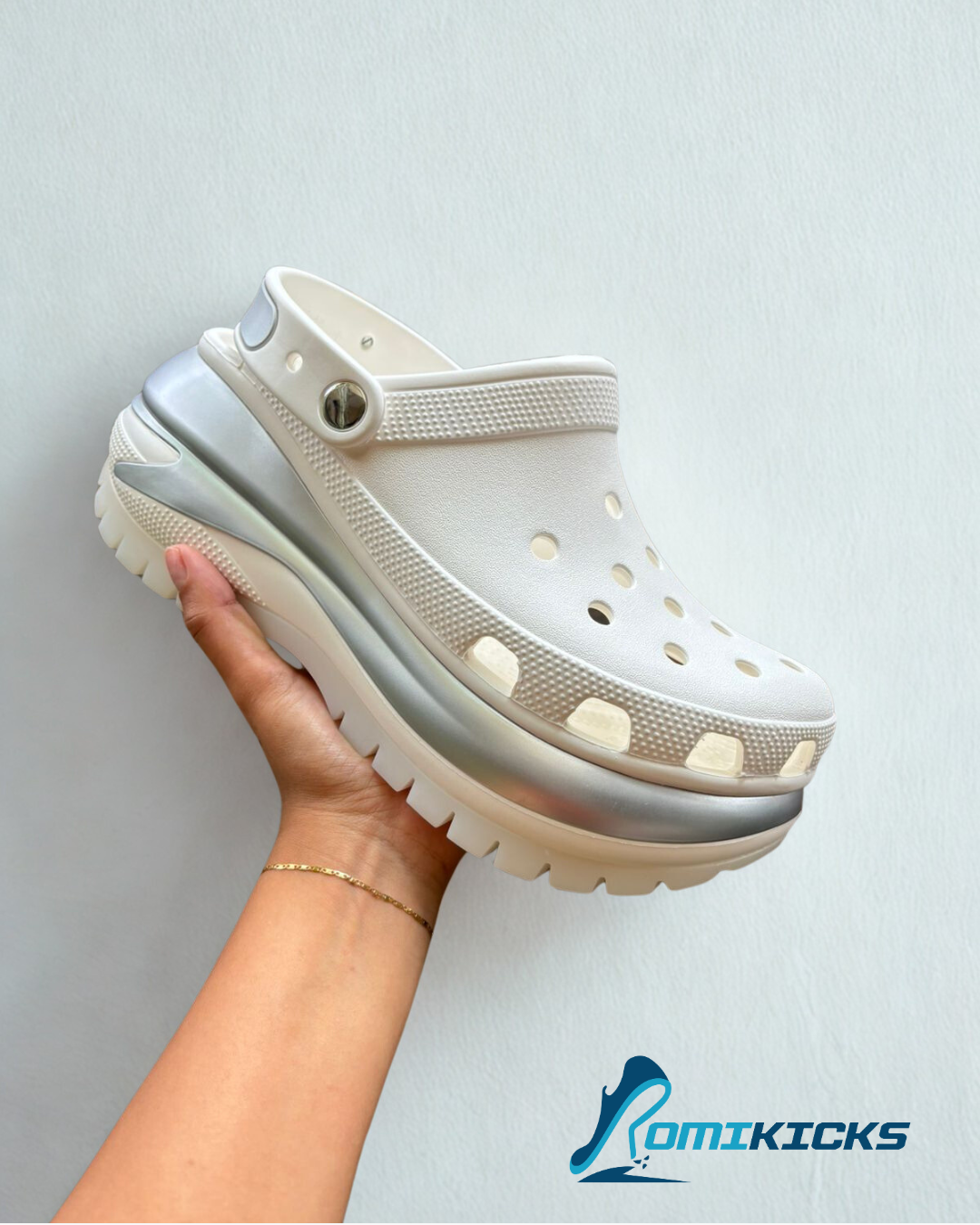 Mega Crush Clog Metallic Silver