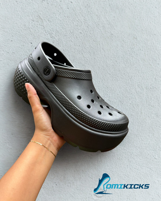 Stomp Clog Negro Mate